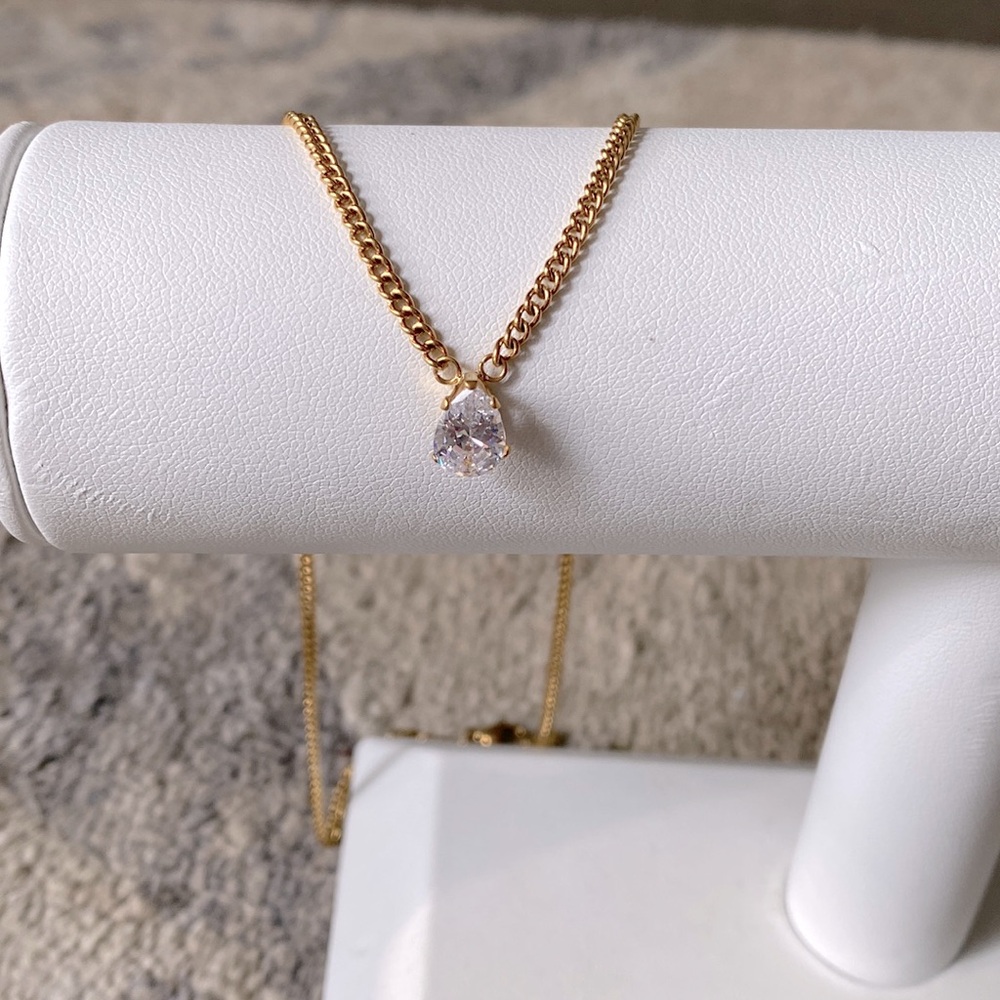 Pear diamond drop necklace.